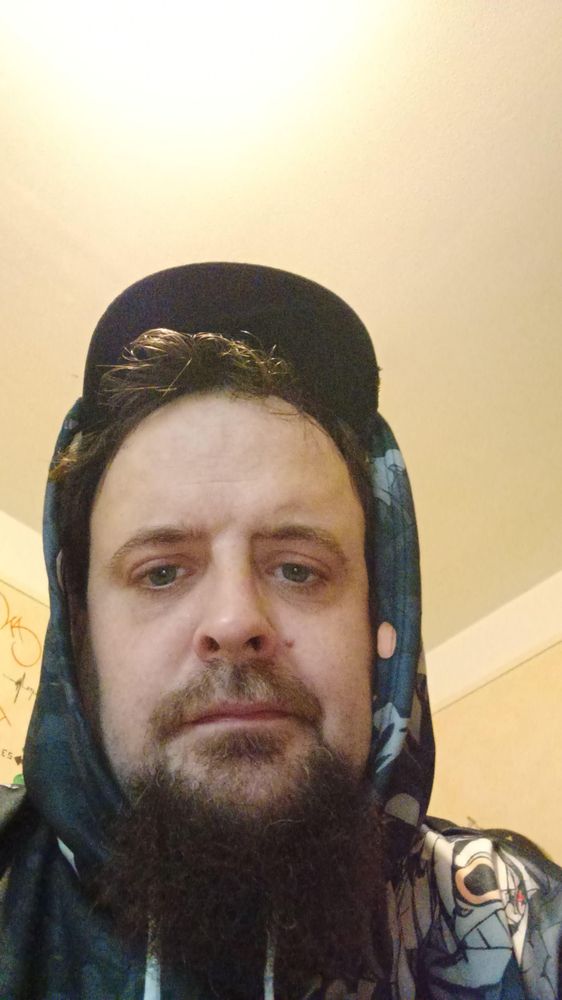 Profil von Elliot