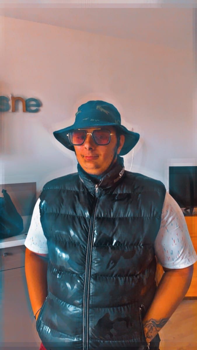 Profil von Jany