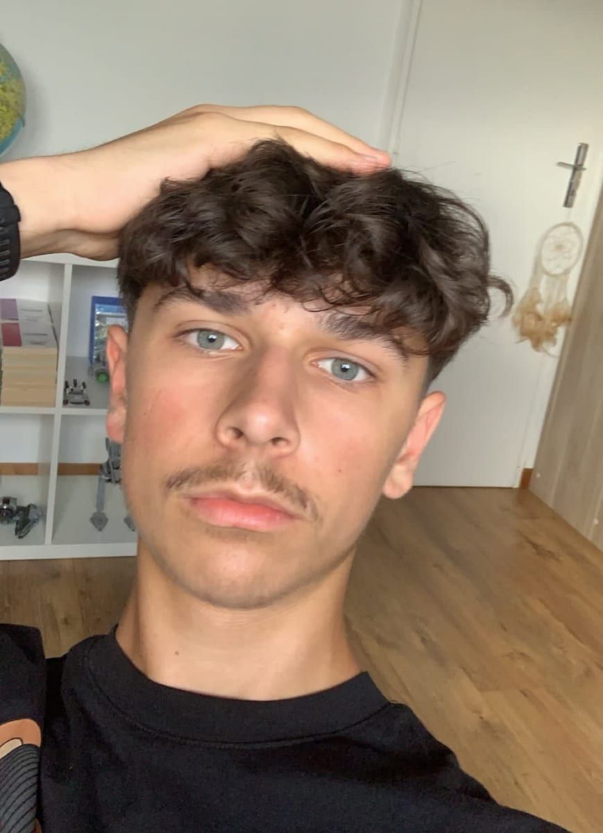 Profil von Jezy